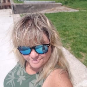 Meet your Posher, Linda